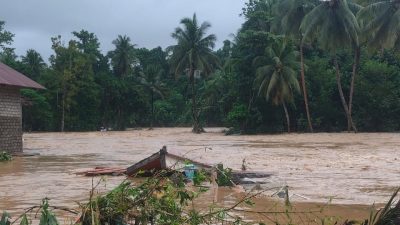 Tujuh Rumah Warga Desa Gamlamo Halbar Rusak Dihantam Banjir Tiga Meter